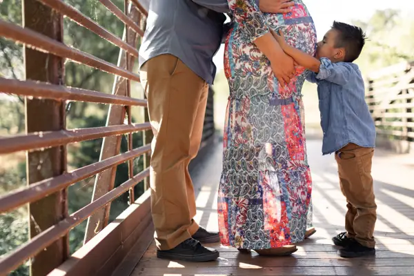 Older Siblings And Pregnancy Announcement Photo Idea