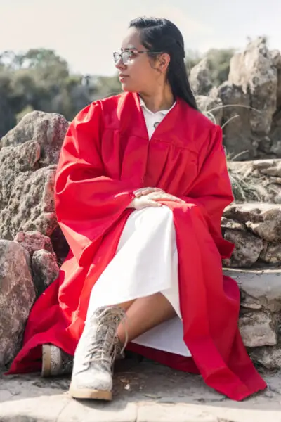 Senior Grad Girl Sitting Pose Idea
