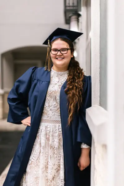 Senior Graduate Photo Pose Idea