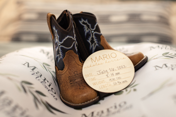 Example Of A Details Shot In Newborn Baby Photography